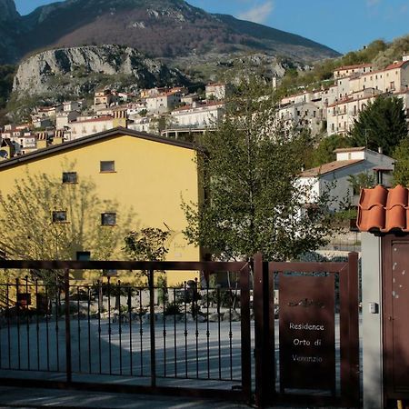 4Flats In Orto Di Venanzio Apartman Barrea Kültér fotó