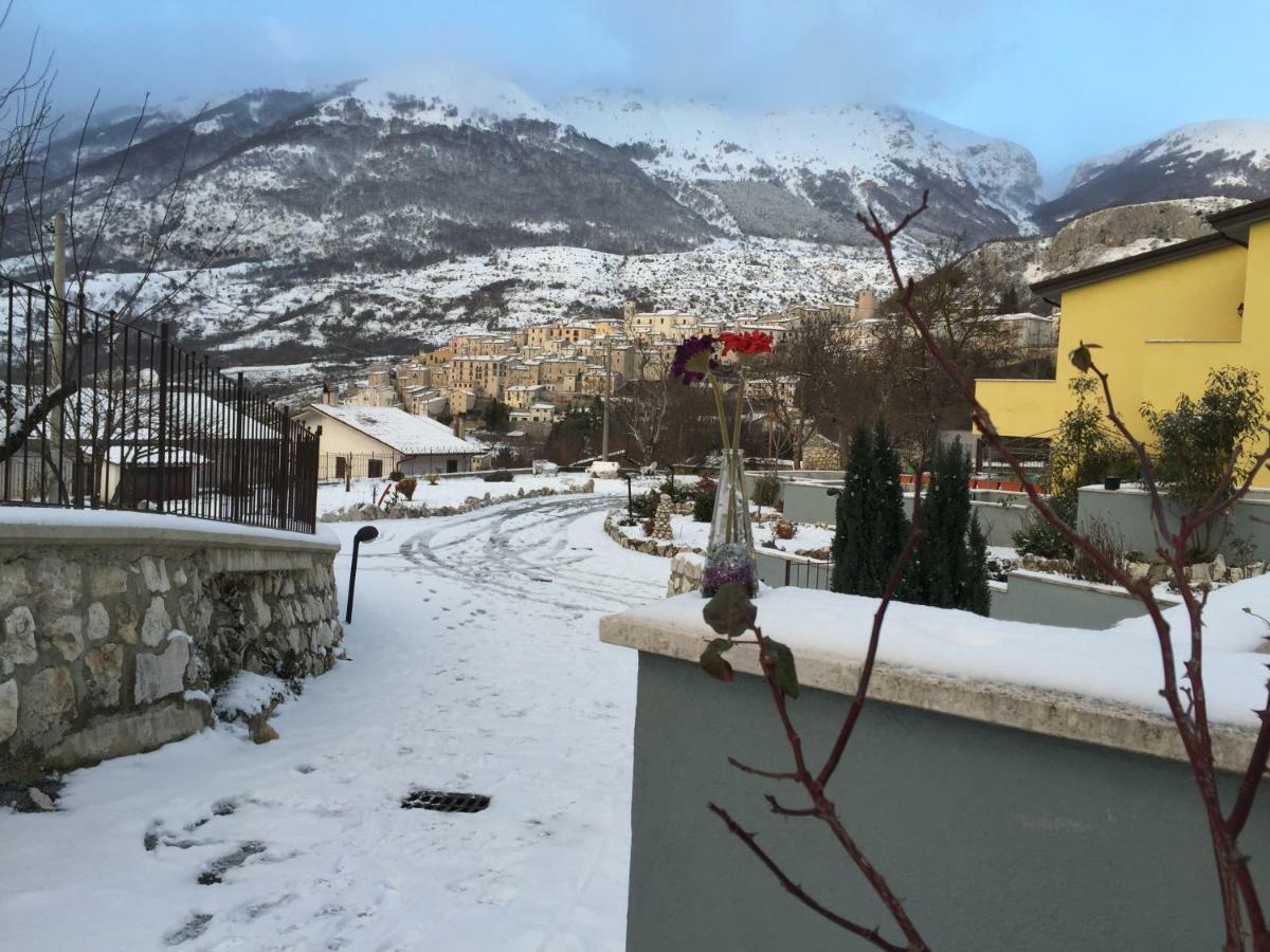 4Flats In Orto Di Venanzio Apartman Barrea Kültér fotó