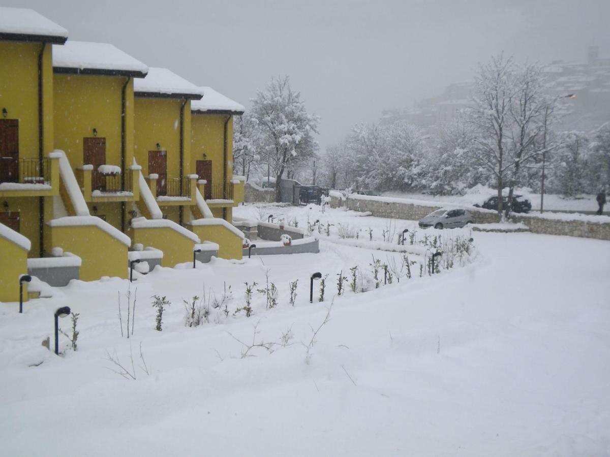 4Flats In Orto Di Venanzio Apartman Barrea Kültér fotó